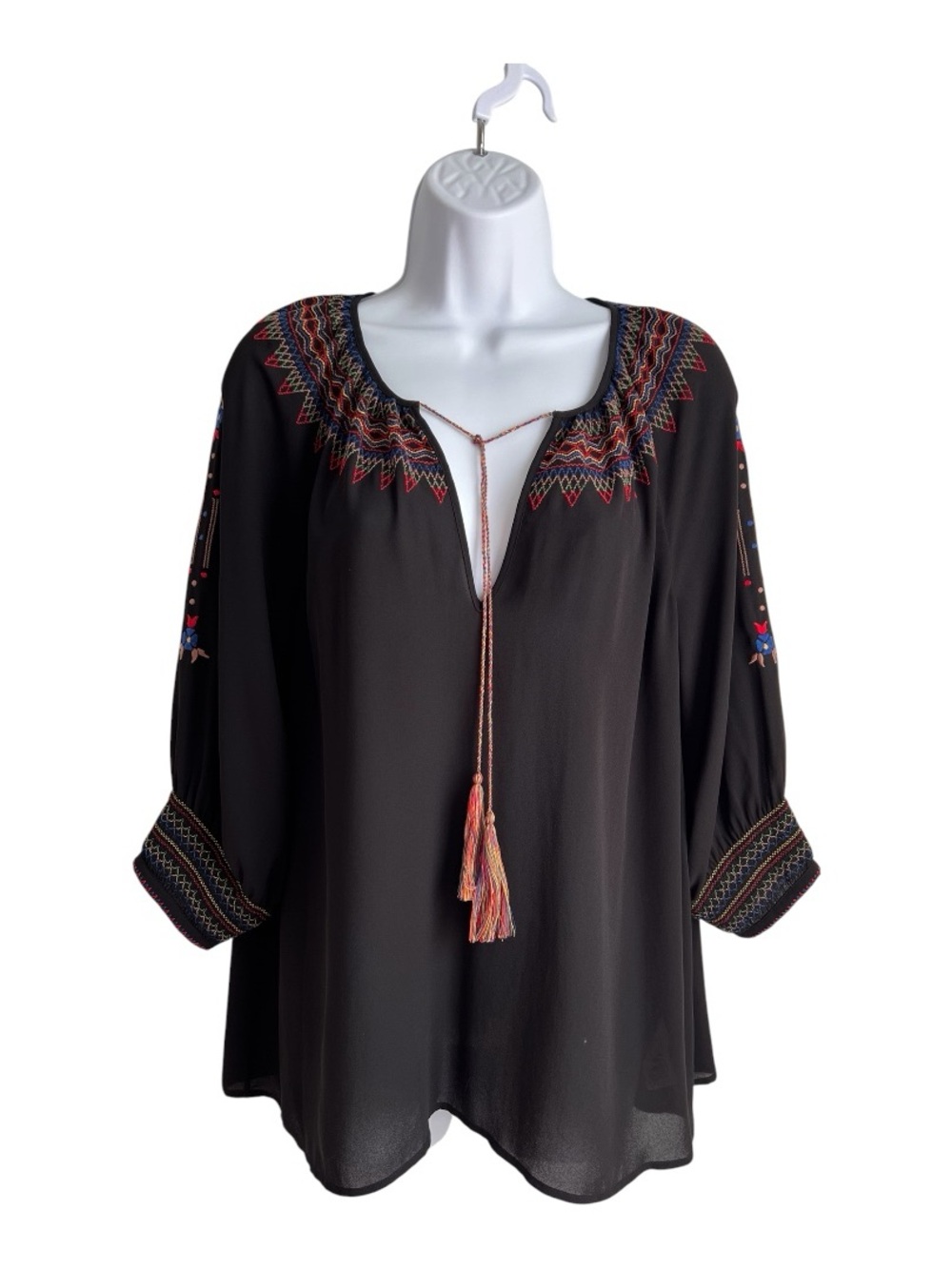 The Great Promenade Top Size 0 Black Embroidered Tassel Tie Boho Blouse
